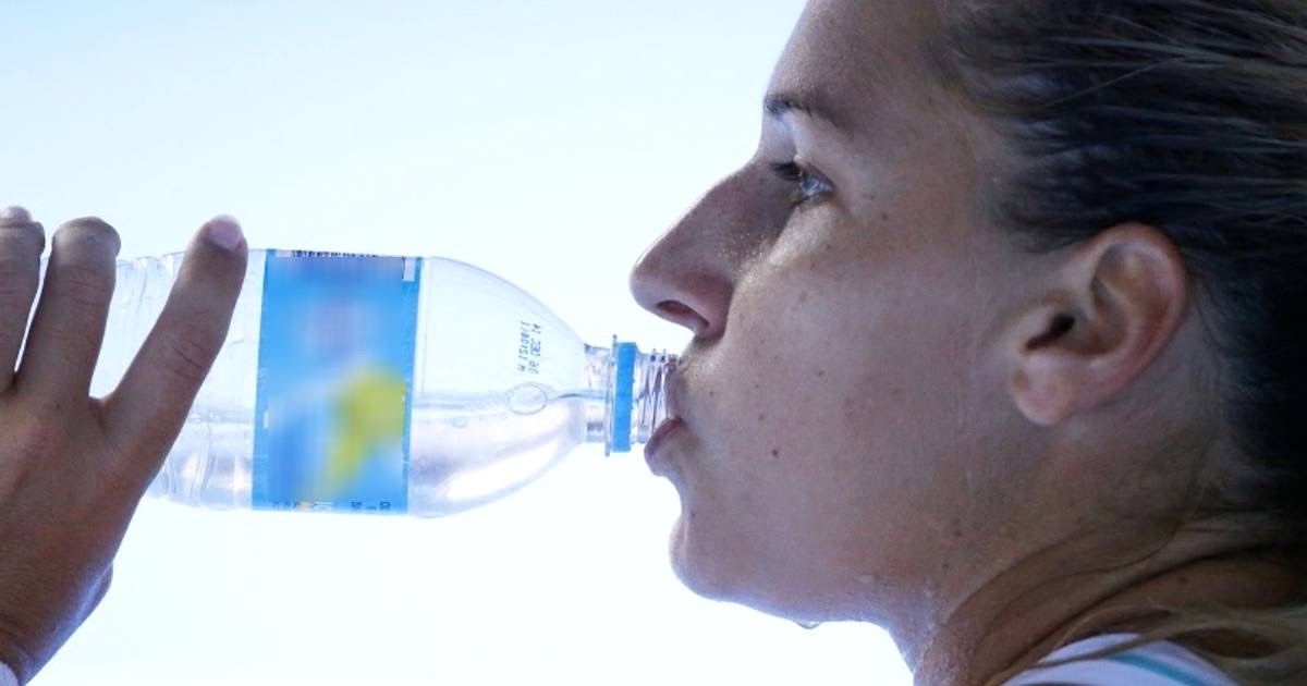 bere molta acqua benefici